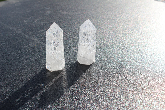Crackle Quartz Tower